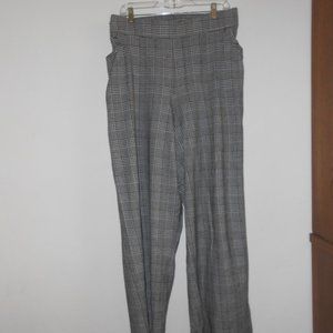 Lane Bryant Pull On Trouser, Black Houndstooth, Size 26/28
